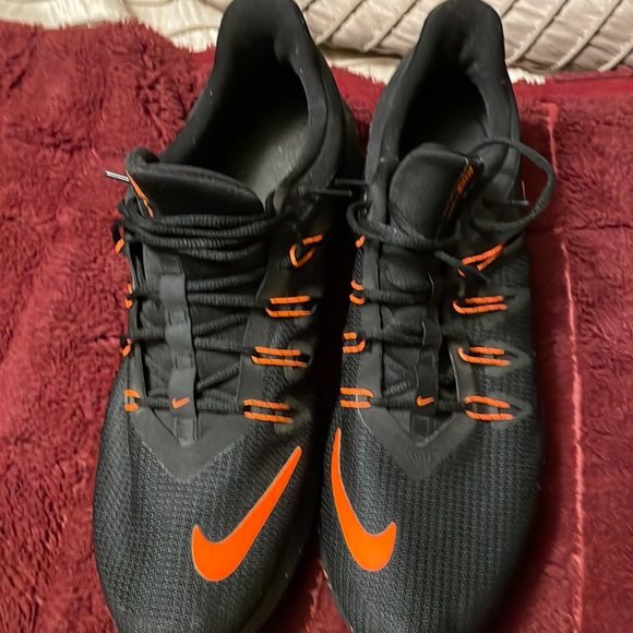 Nike Running shoes - Picture 1 of 3